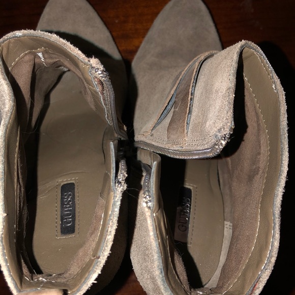 COPY - Guess suede ankle boots - Picture 4 of 4